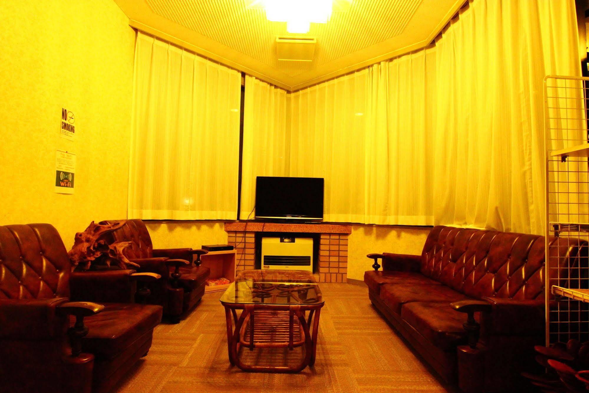 Hotel Utopia Юзава Екстериор снимка